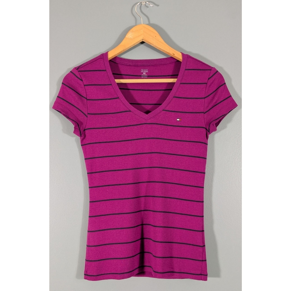 Tommy Hilfiger Purple Striped V-Neck Y2K Tee Women Size Small